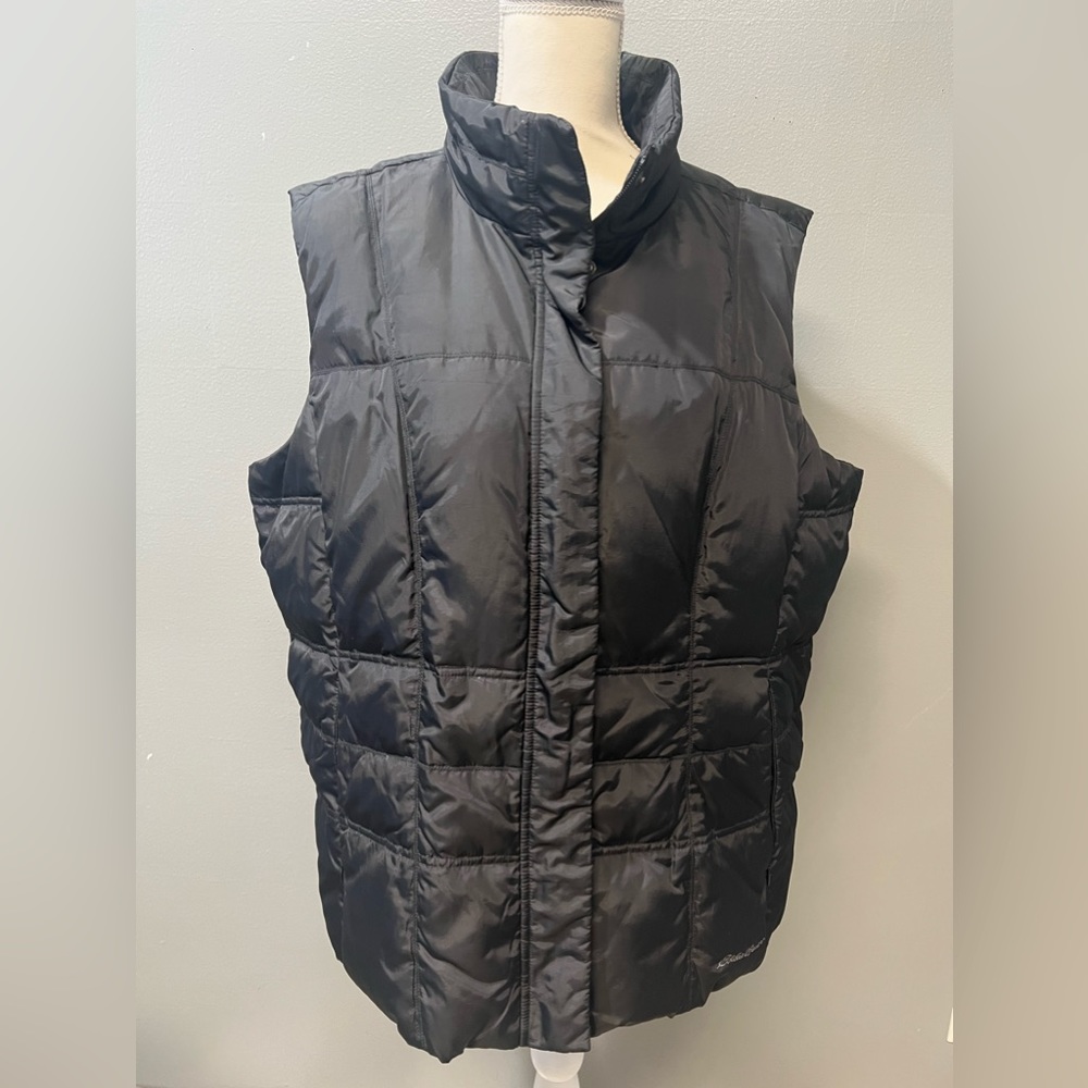 Eddie Bauer Black Vest Size XXL